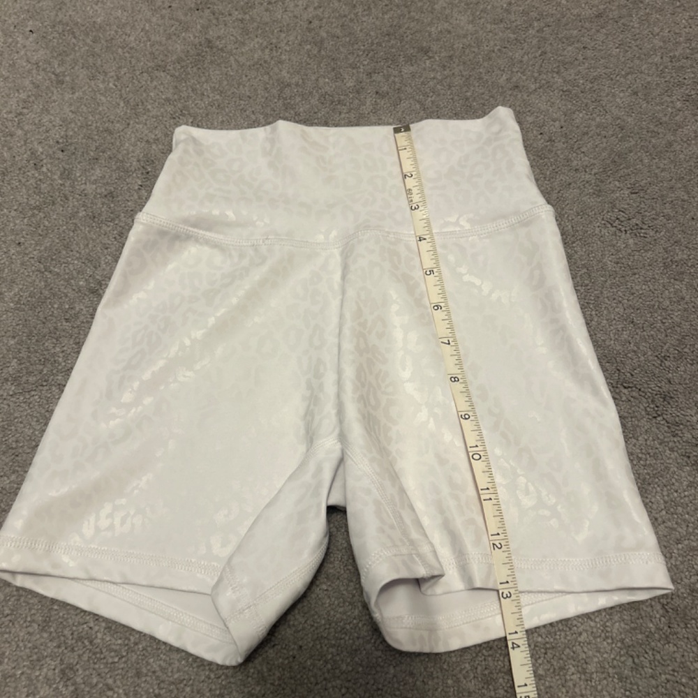 Buffbunny Rosa Shorts - Picture 3 of 3